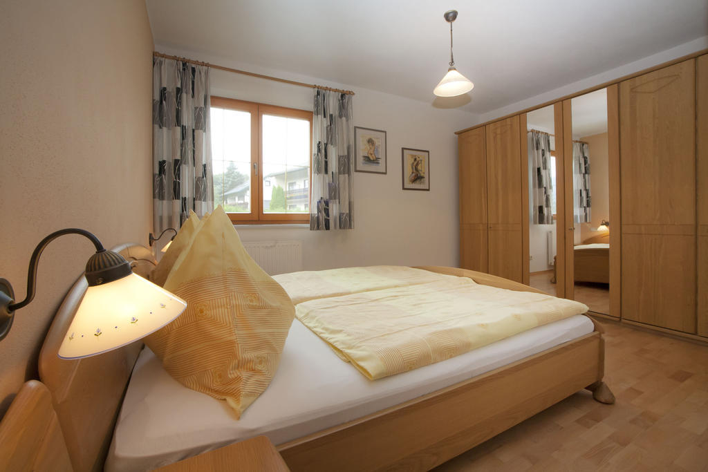 Landhaus Scherling Apartman Keutschach am See Szoba fotó